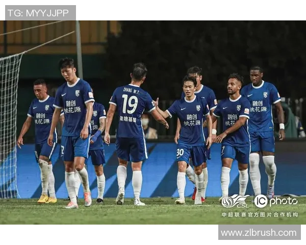 赛后分析广州篮球队与武汉篮球队的战术意识与表现对比 赛后分析广州篮球队与武汉篮球队的战术意识与表现对比